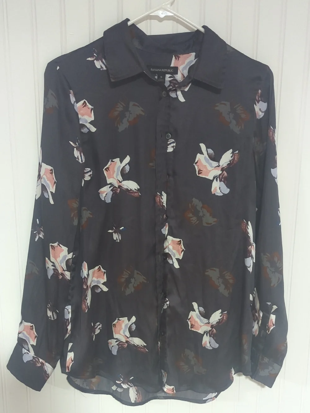 Banana Republic Black Button-Up Shirt with Pink & White Floral Print - Picture 1 of 6